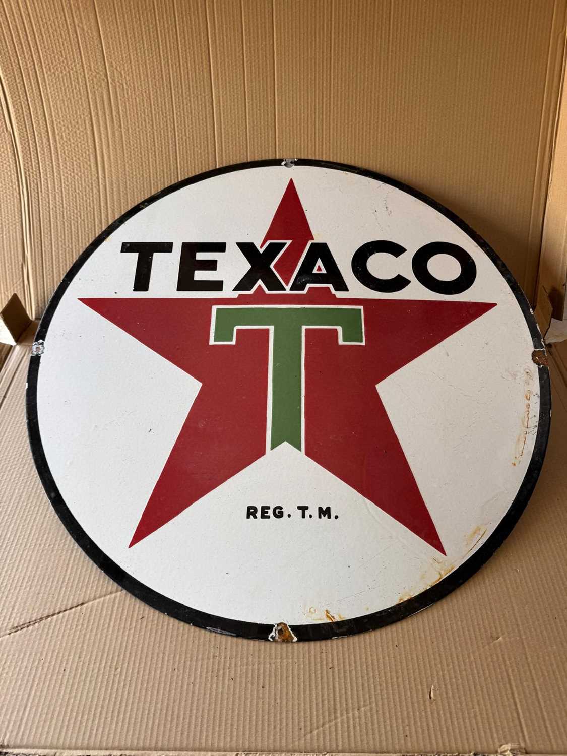 Lot 185 - TEXACO OIL ENAMEL SIGN 30" DIA