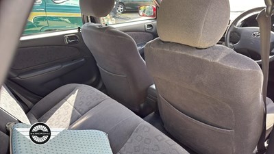 Lot 524 - 2001 TOYOTA COROLLA VVTI GLS AUTO