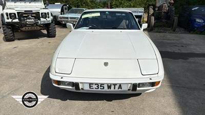 Lot 724 - 1987 PORSCHE 924 S