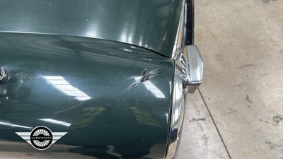 Lot 760 - 1964 FORD CORTINA DE LUXE