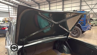 Lot 760 - 1964 FORD CORTINA DE LUXE