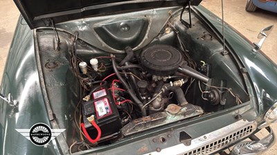 Lot 760 - 1964 FORD CORTINA DE LUXE