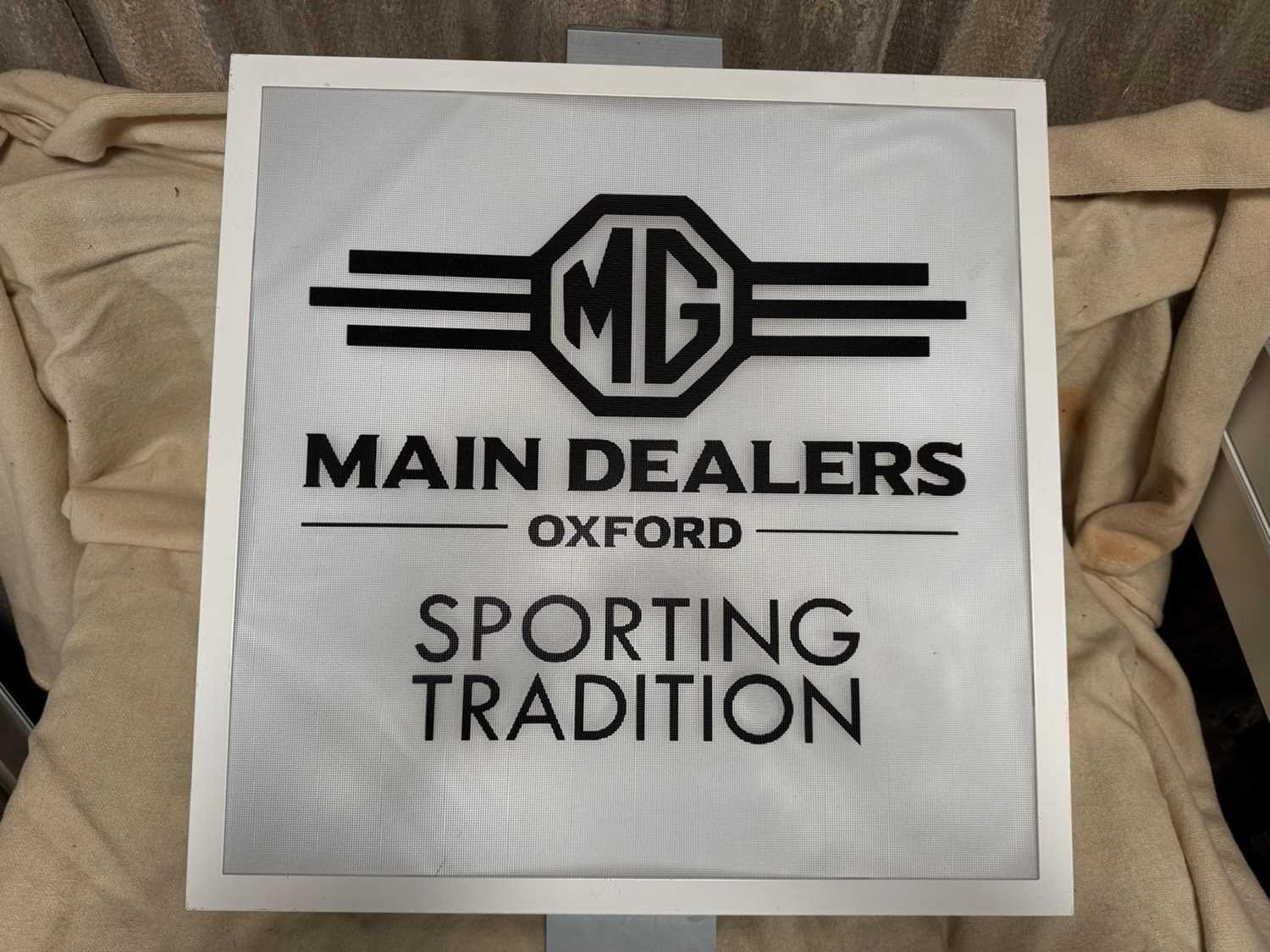 Lot 719 - M.G LIGHT UP SIGN 23" X 23"