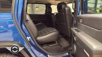 Lot 374 - 2006 HUMMER