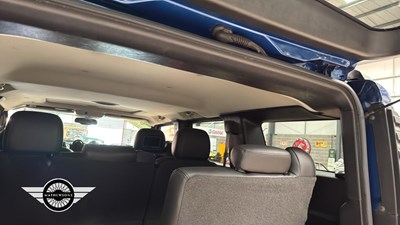 Lot 374 - 2006 HUMMER
