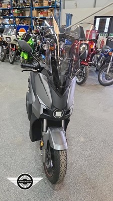 Lot 494 - 2022 SILENCE S01 A