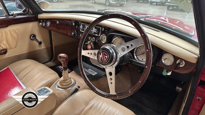 Lot 312 - 1968 MG C GT
