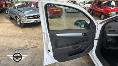 Lot 26 - 2010 VAUXHALL ASTRA SPECIAL CDTI 90