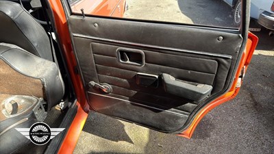 Lot 878 - 1973 VOLVO 145 DL AUTO
