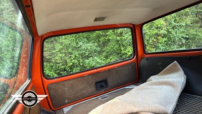 Lot 878 - 1973 VOLVO 145 DL AUTO