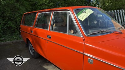 Lot 878 - 1973 VOLVO 145 DL AUTO