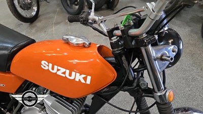 Lot 757 - 1973 SUZUKI