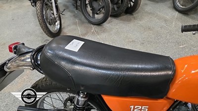 Lot 757 - 1973 SUZUKI