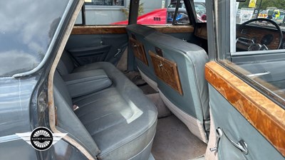 Lot 238 - 1967 VANDEN PLAS