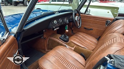 Lot 618 - 1972 MG MIDGET