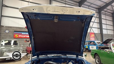 Lot 618 - 1972 MG MIDGET