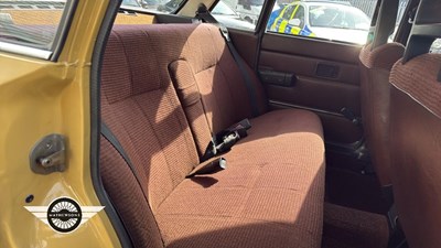 Lot 890 - 1978 VOLVO 244 DL AUTO