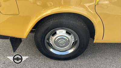Lot 890 - 1978 VOLVO 244 DL AUTO