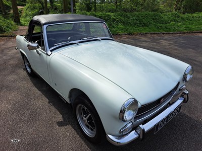 Lot 817 - 1970 MG MIDGET