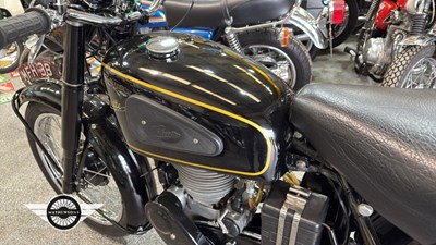 Lot 170 - 1954 VELOCETTE