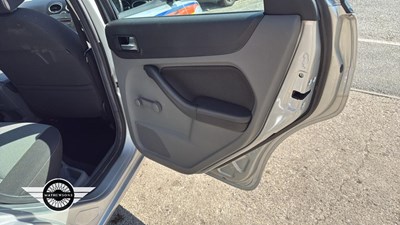 Lot 846 - 2008 FORD FOCUS ZETEC TD 115