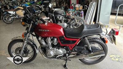 Lot 192 - 1985 HONDA