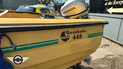 Lot 543 - BOAT AND TRAILER