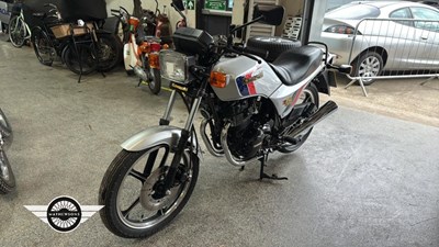 Lot 39 - 1985 KAWASAKI ER 250-B2