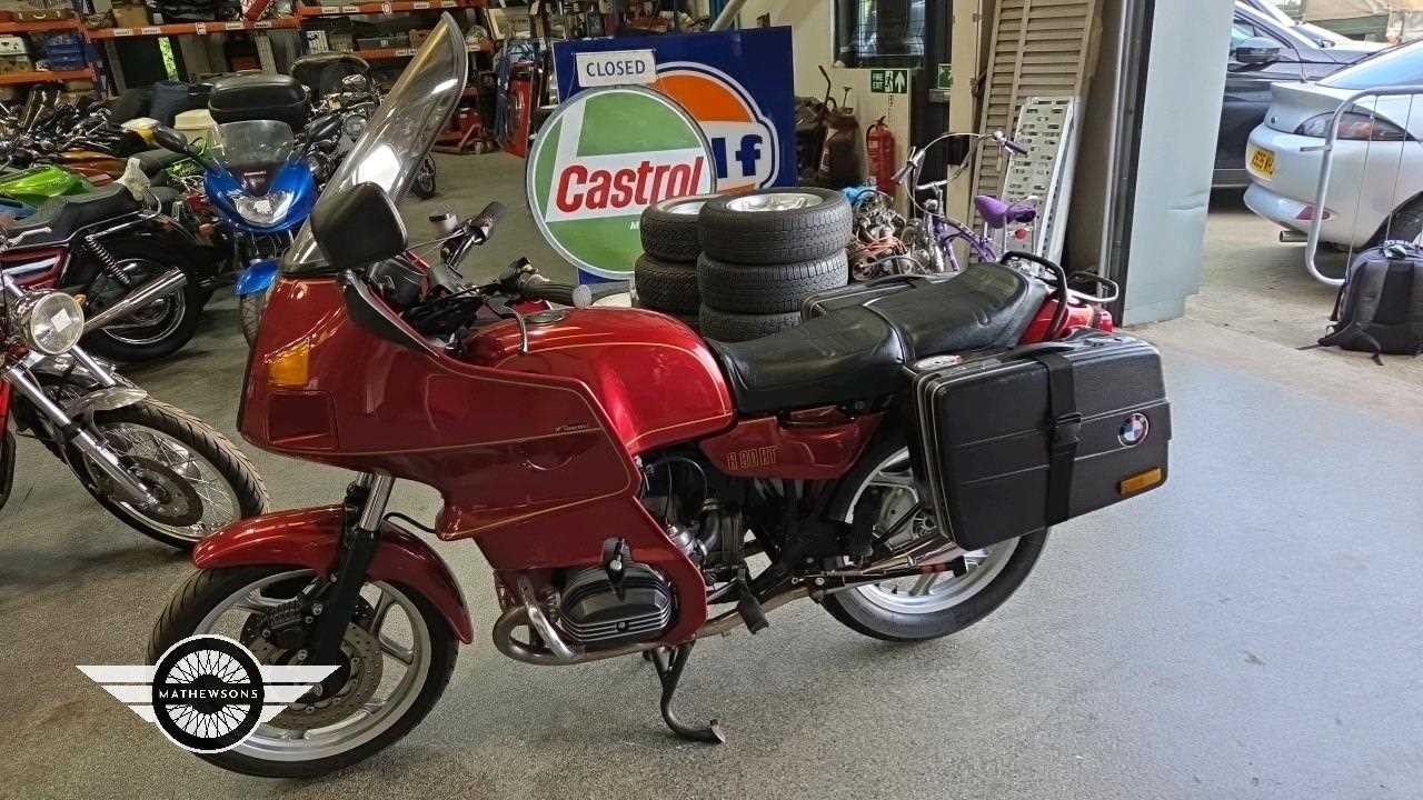 Lot 43 - 1991 BMW R 80 RT TIC