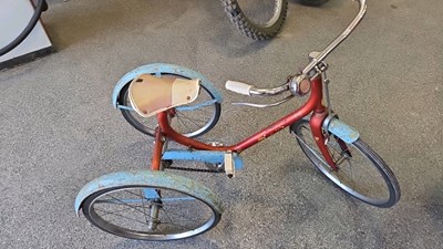 Lot 663 - TRIANG SUNBEAM TRICYCLE