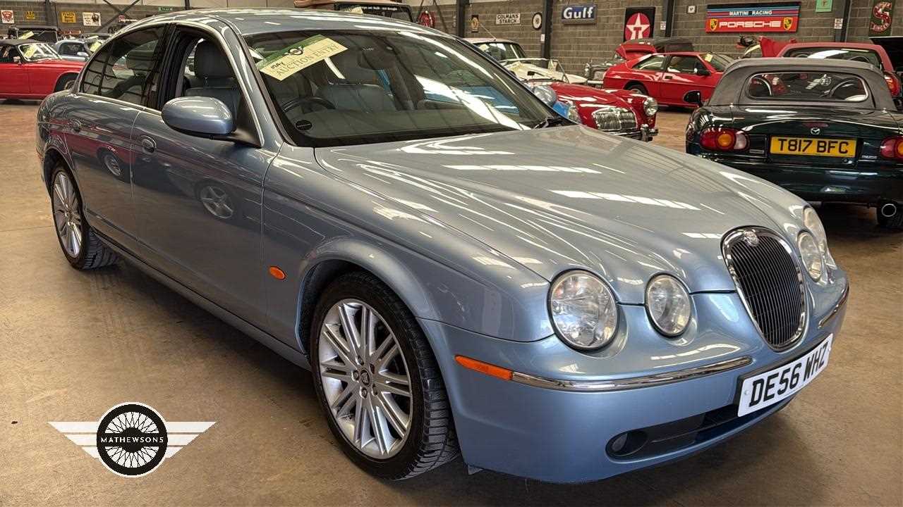 Lot 127 - 2006 JAGUAR S-TYPE V6 SE AUTO