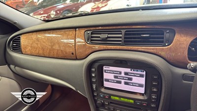 Lot 127 - 2006 JAGUAR S-TYPE V6 SE AUTO