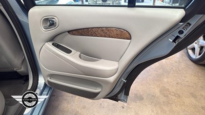 Lot 127 - 2006 JAGUAR S-TYPE V6 SE AUTO