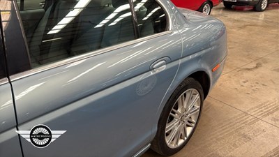 Lot 127 - 2006 JAGUAR S-TYPE V6 SE AUTO