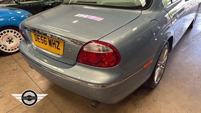 Lot 127 - 2006 JAGUAR S-TYPE V6 SE AUTO