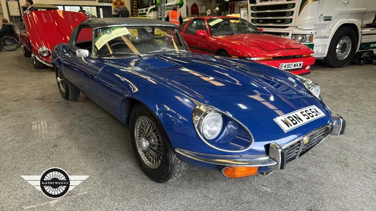 Lot 368 - 1972 JAGUAR