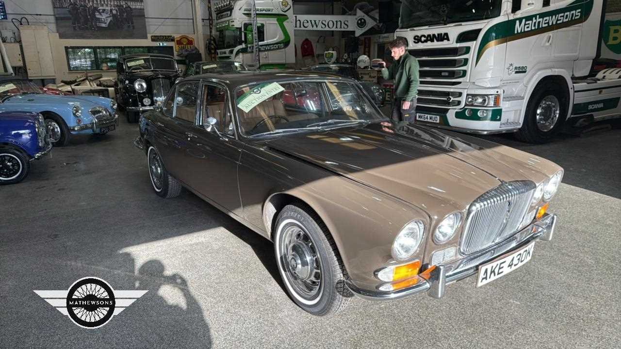 Lot 170 - 1971 DAIMLER 2.8 SOVEREIGN