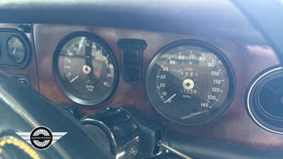 Lot 170 - 1971 DAIMLER 2.8 SOVEREIGN