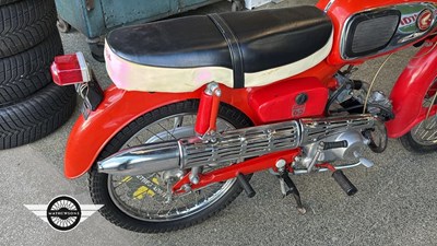 Lot 434 - 1965 HONDA S65