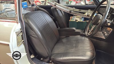 Lot 150 - 1972 MG B GT
