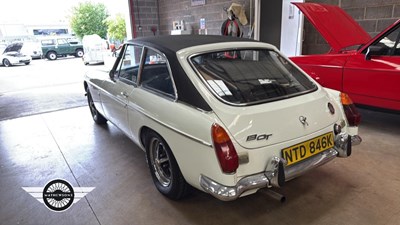 Lot 150 - 1972 MG B GT
