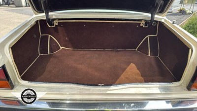 Lot 20 - 1982 ROLLS ROYCE