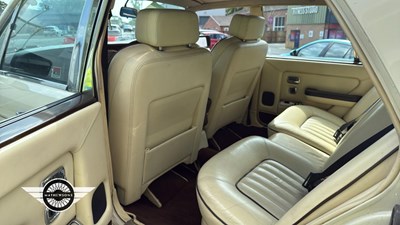 Lot 20 - 1982 ROLLS ROYCE