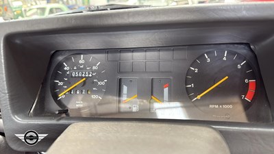 Lot 24 - 1986 RELIANT SCIMITAR SS1