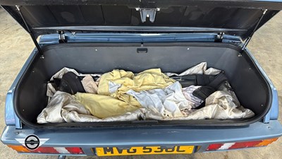 Lot 24 - 1986 RELIANT SCIMITAR SS1