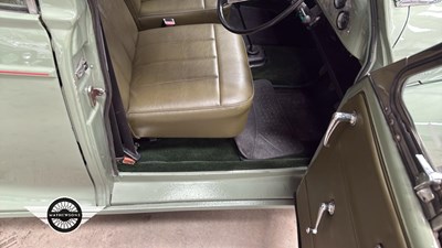 Lot 756 - 1959 MORRIS MINOR 1000