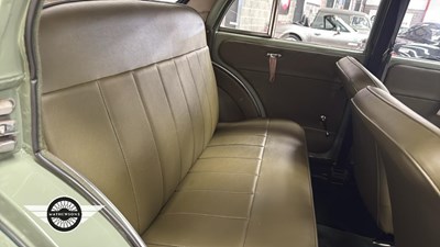 Lot 756 - 1959 MORRIS MINOR 1000
