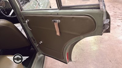 Lot 756 - 1959 MORRIS MINOR 1000