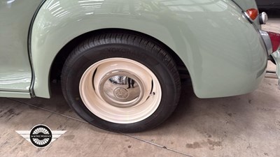 Lot 756 - 1959 MORRIS MINOR 1000
