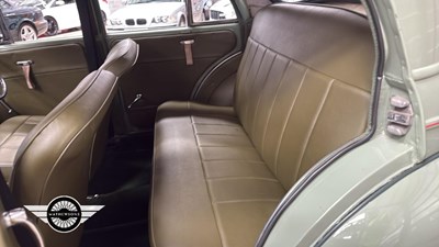 Lot 756 - 1959 MORRIS MINOR 1000
